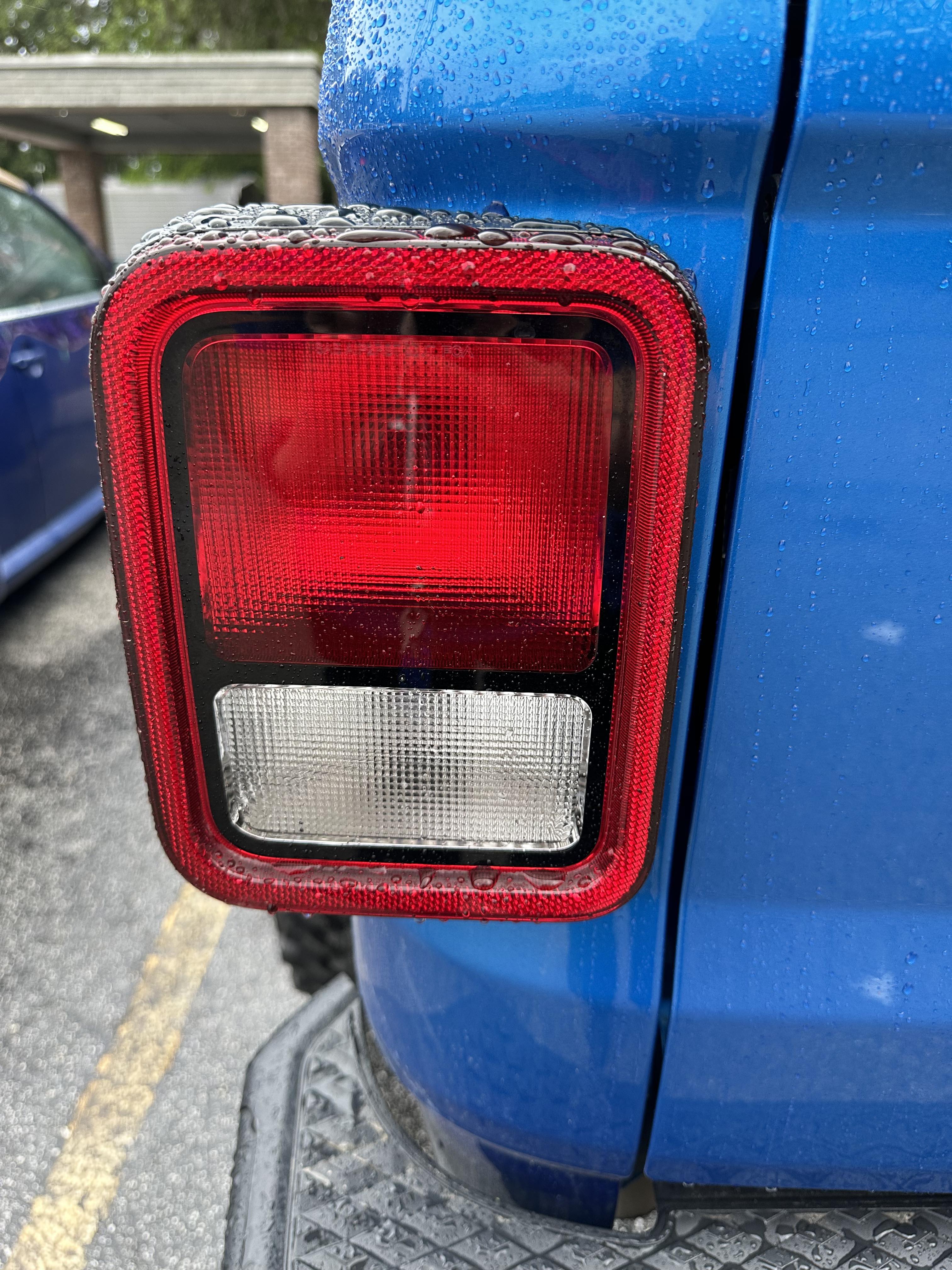 Cool duck Taillight cover decal