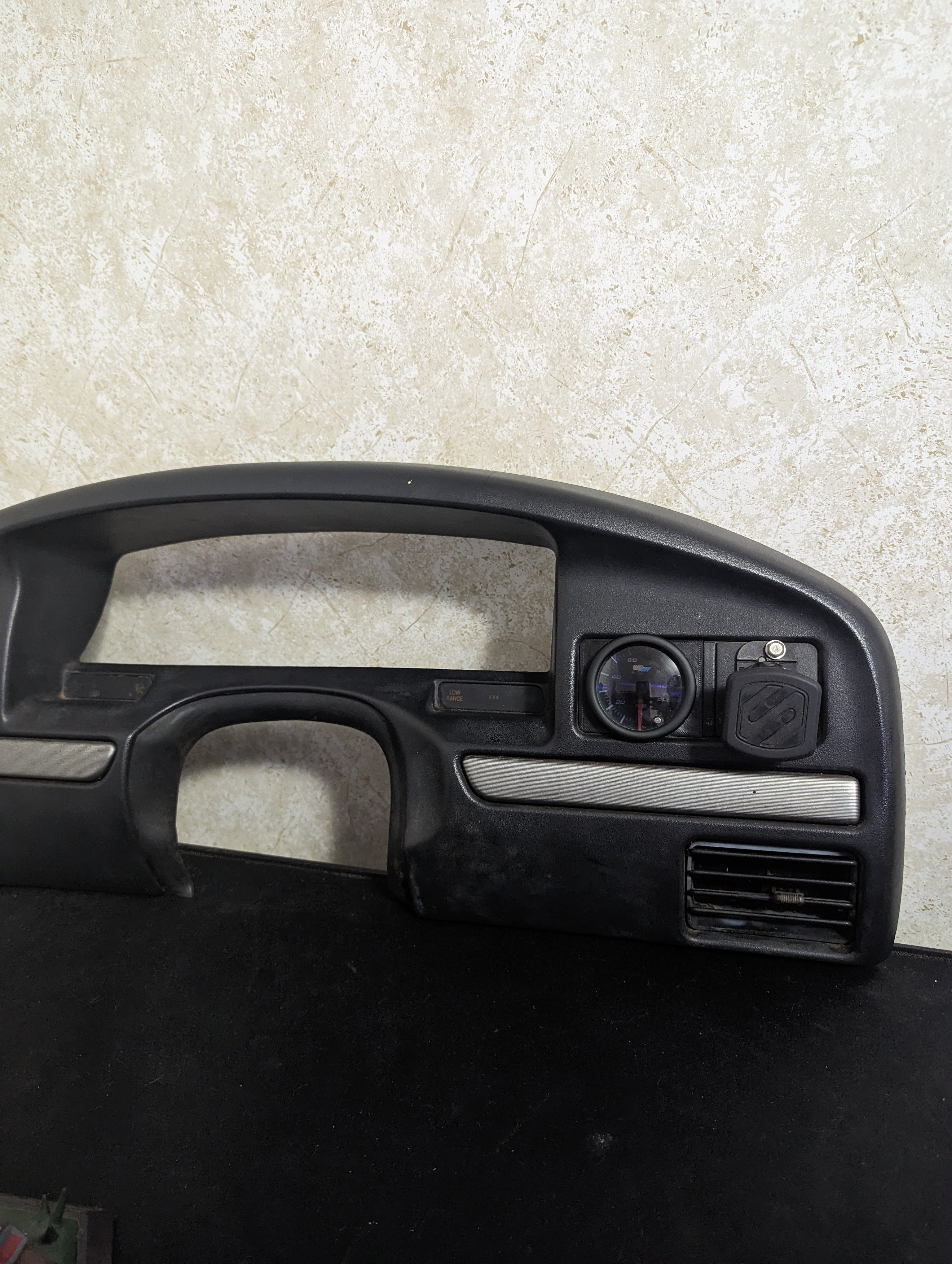 OBS Ford Dash 52mm Gauge Bezel