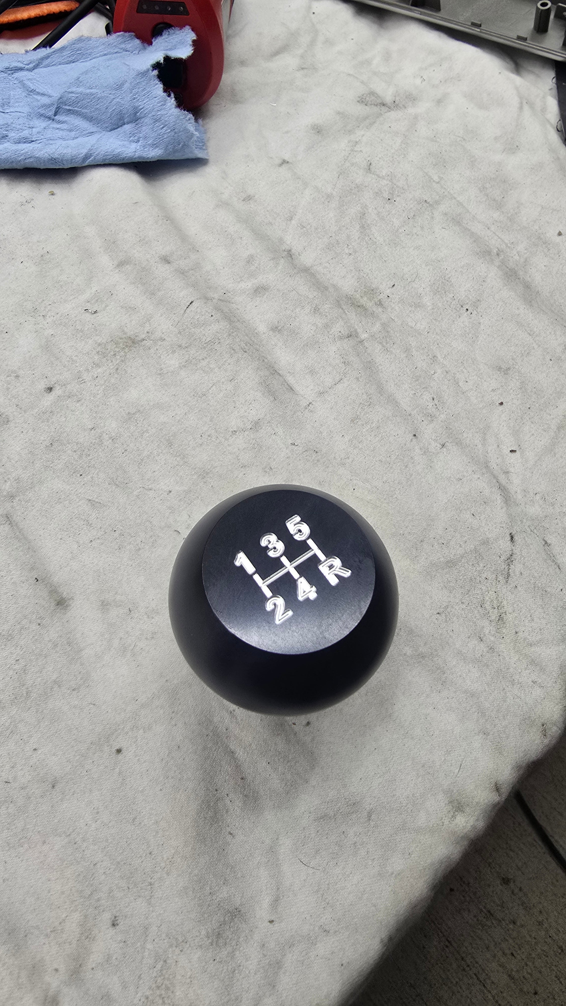 ZF5/6 Ball Aluminum Shift Knob (Raw/Black)